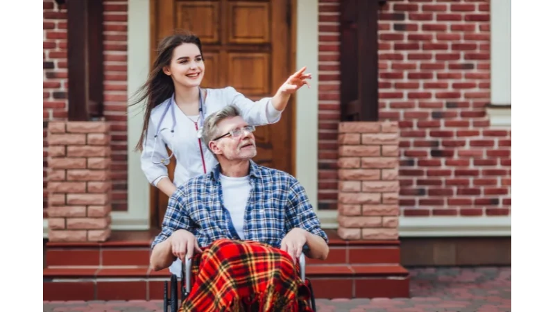 Everyday Care Solutions That Strengthen Senior Independence